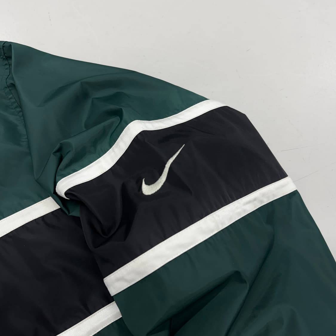 나이키 90s 스우시 올드스쿨 풀오버 아노락 바람막이 자켓 상품이미지4