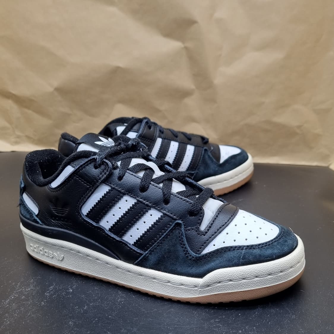 아디다스 포럼 로우 여성운동화235 상품이미지1