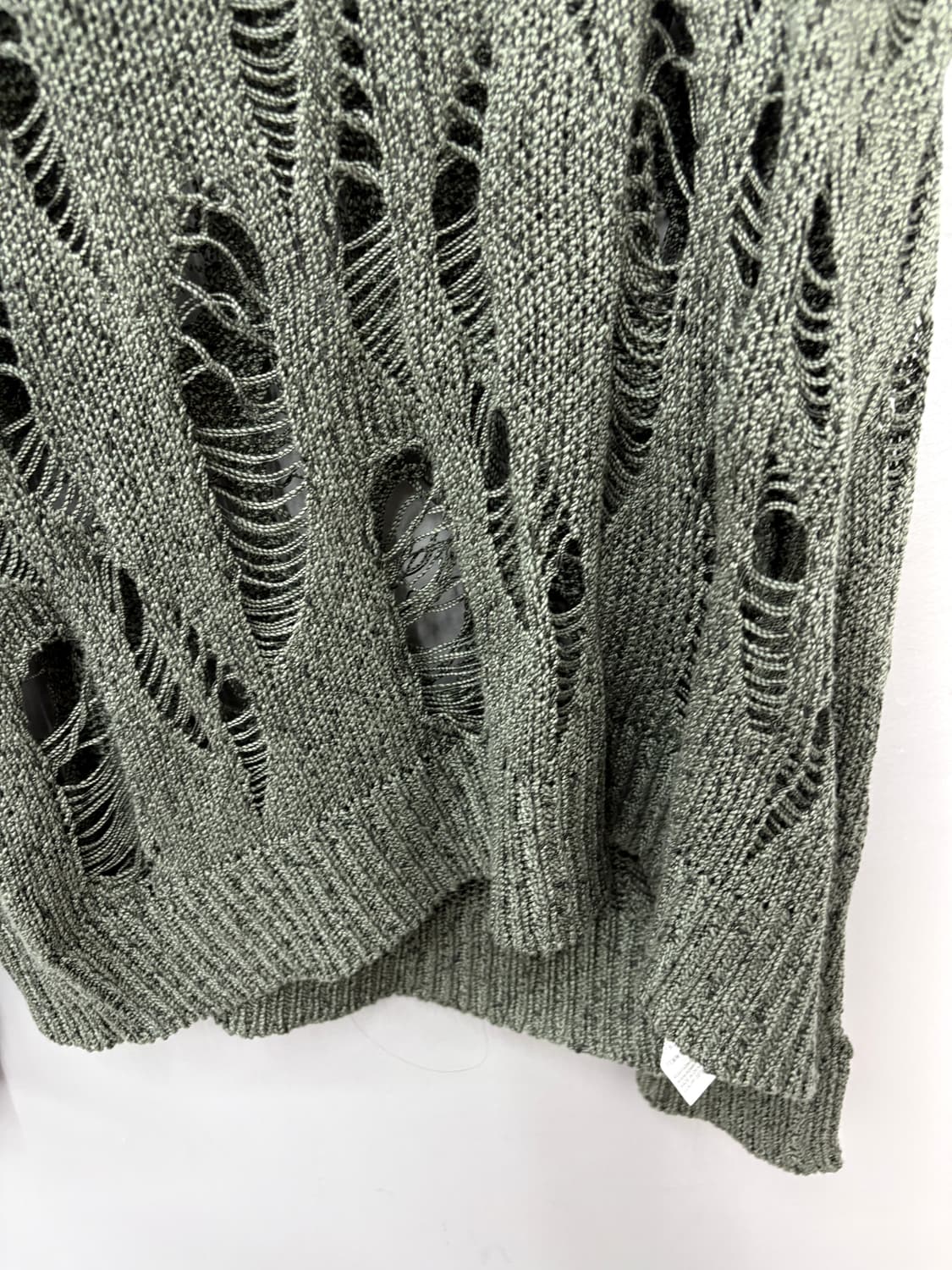 ROARINGWILD 펀칭 데미지 카키 니트 A3702 상품이미지3