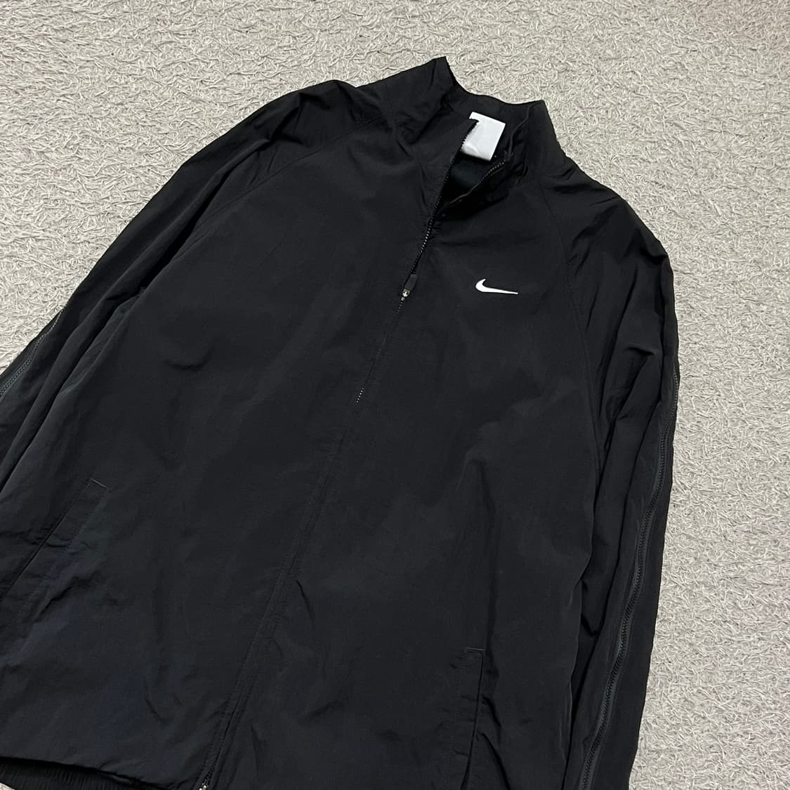[100-105] 나이키 바람막이 상품이미지3