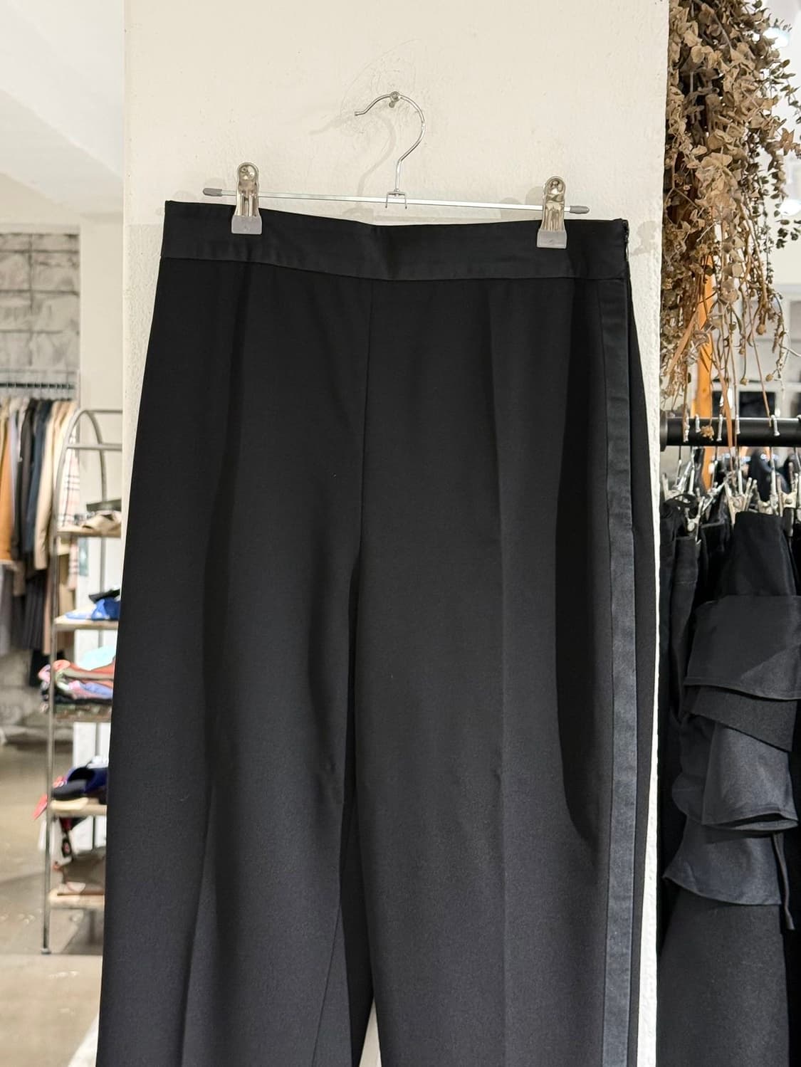 미우미우 블랙 버진울 사이드라인 트라우저 상품이미지2