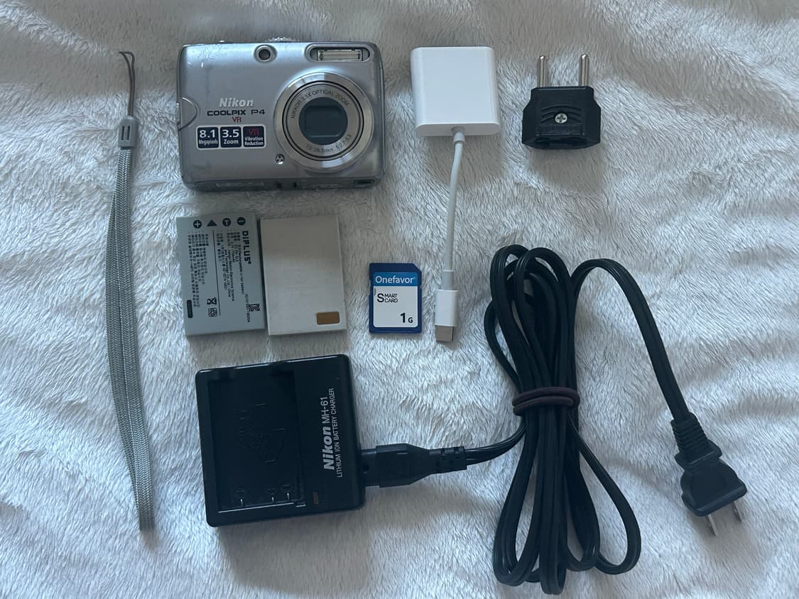 Nikon P4 누가영 지혜사랑 디카 상품이미지1