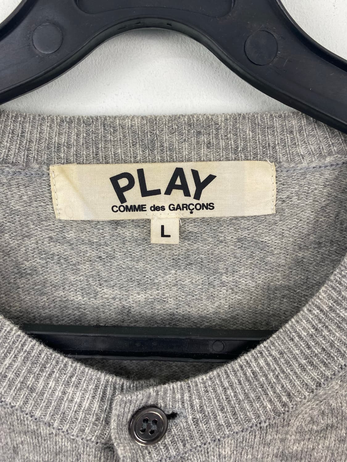 꼼데가르송 플레이 그레 울 가디건(블랙 와펜) 우먼스 L 상품이미지4