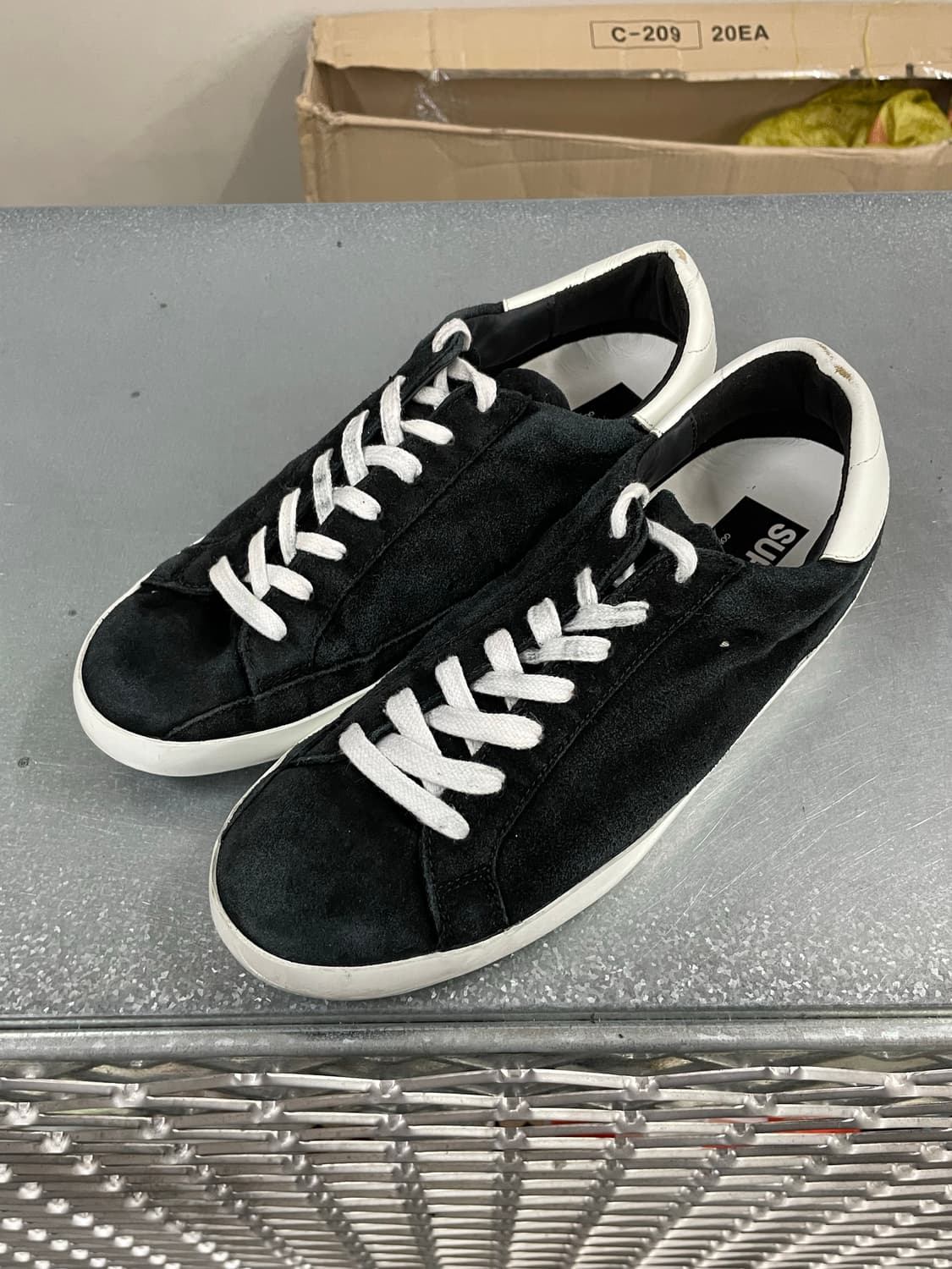 골든구스 슈퍼스타 스웨이드 로우탑 40 상품이미지2