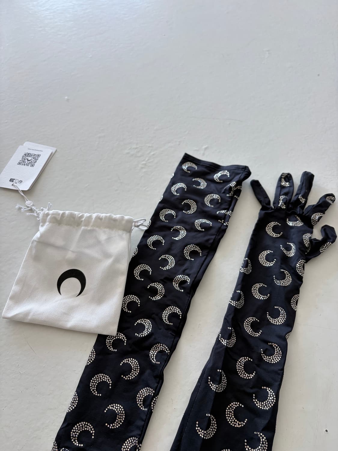 마린세르 블랙 문 라인스톤 저지 롱 장갑 상품이미지3