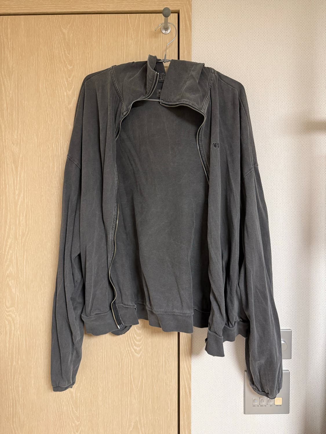 (¥$) 벌처스 머치 후드집업 상품이미지5