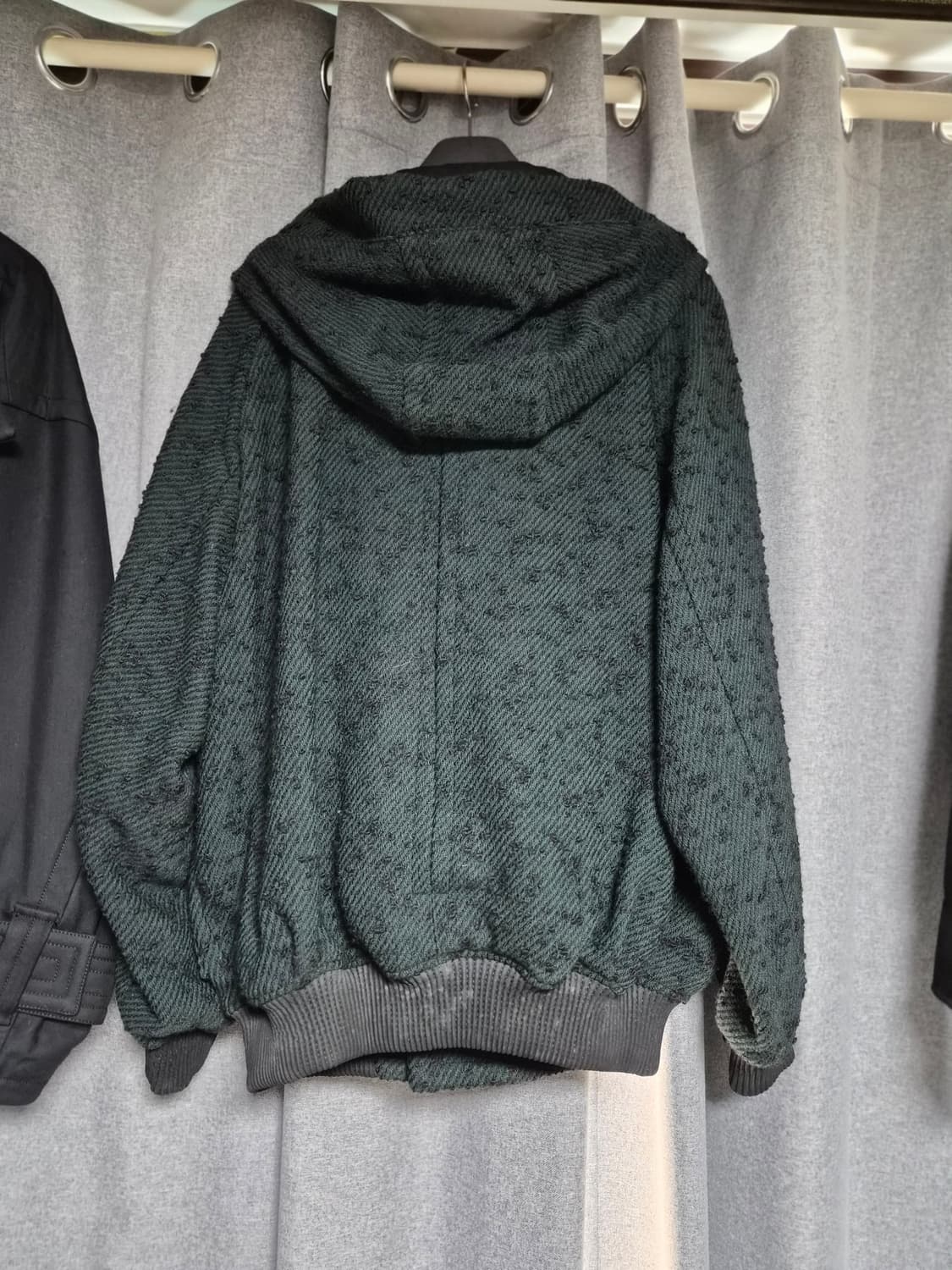 송지오옴므 부클레 후드 점퍼 팝니다 우영미 타임옴므 솔리드옴므 상품이미지5