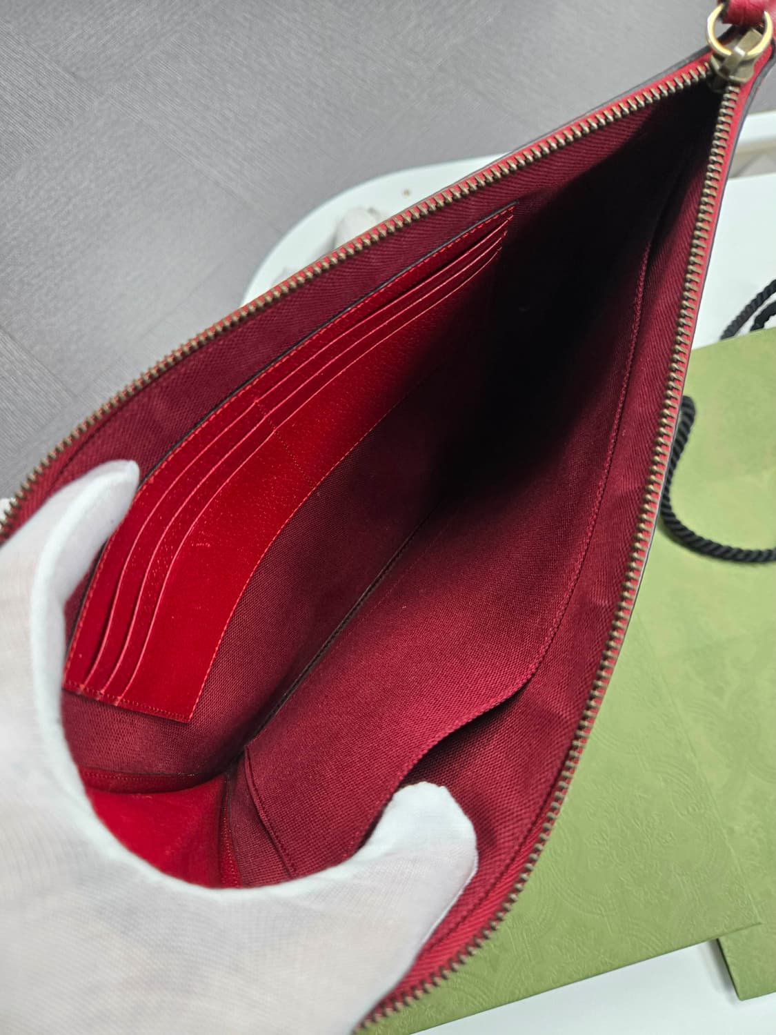 [40%할인] 구찌 한정한 킹스네이크 클러치백 상품이미지6