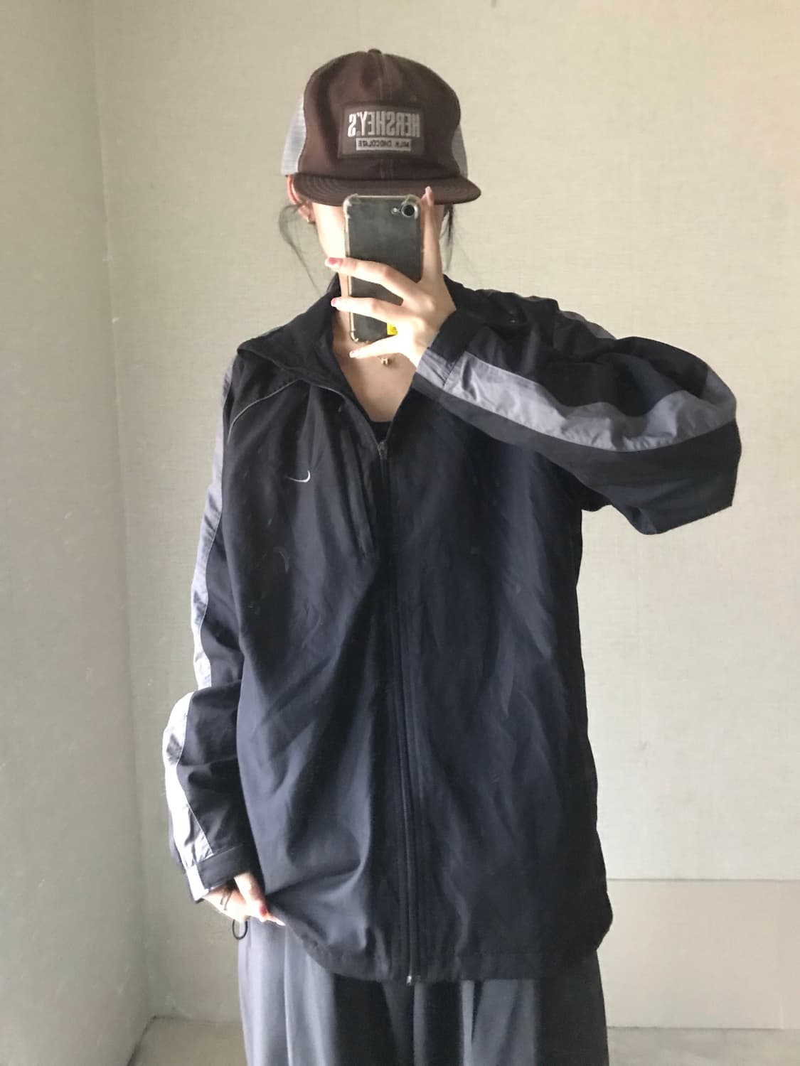 나이키 블랙 오버핏 바람막이 상품이미지4