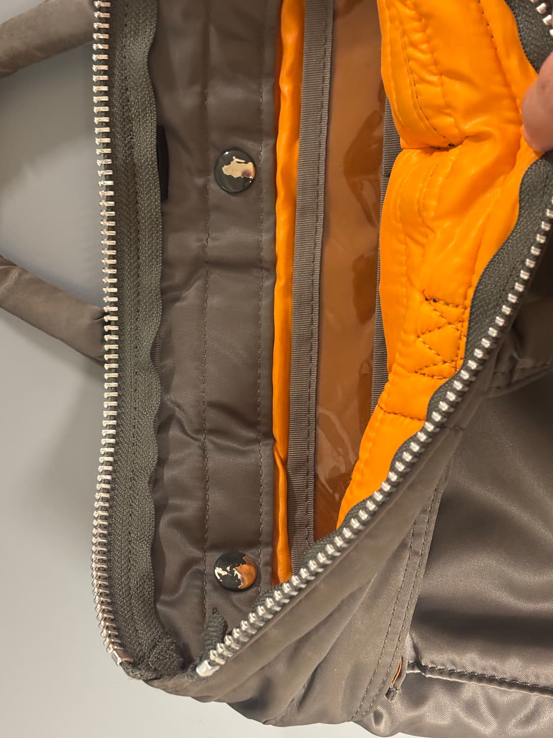 포터 탱커 숏 헬멧백 상품이미지7