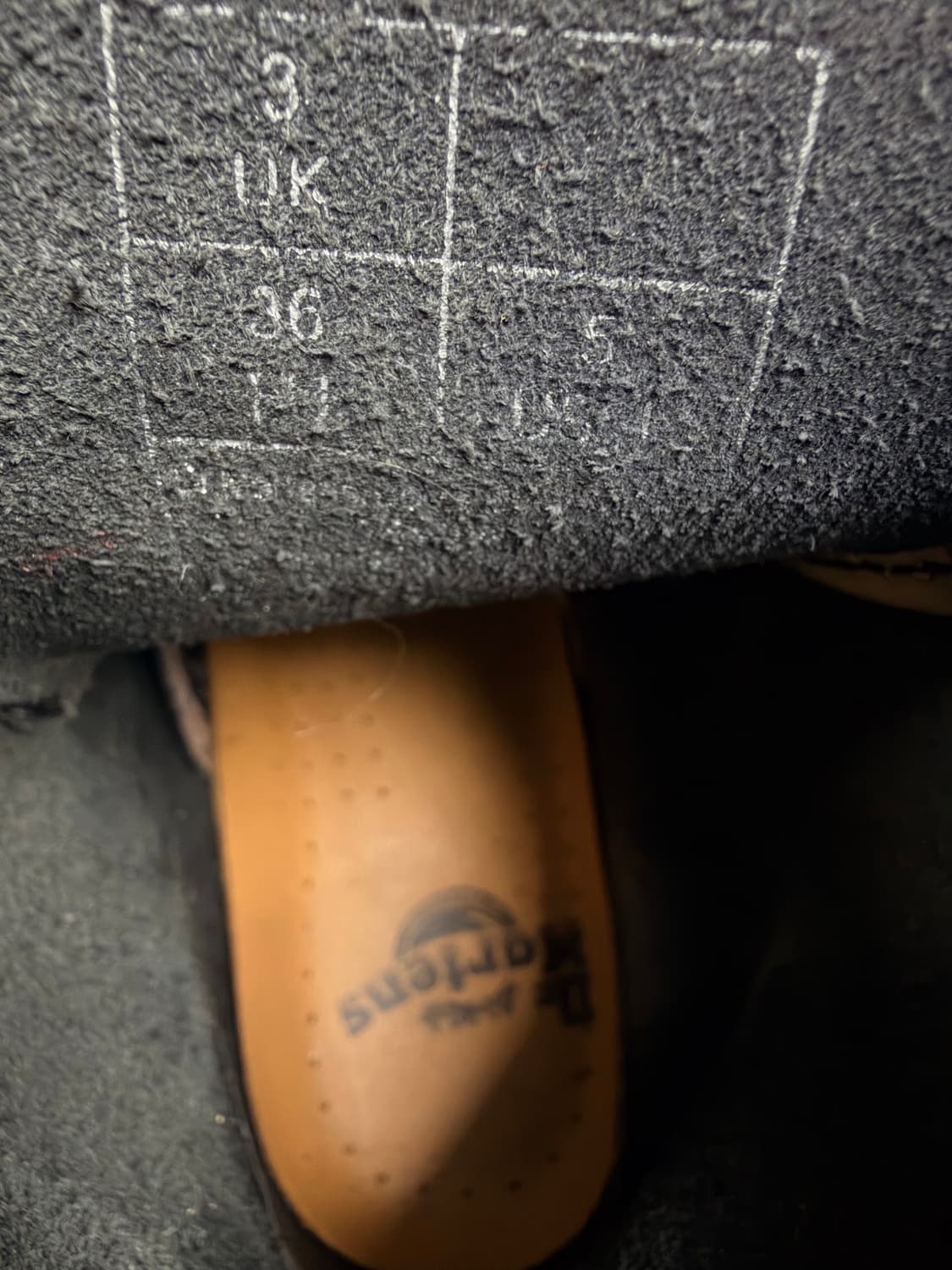 닥터마틴 1460 8홀 스무스 가죽 부츠 상품이미지6