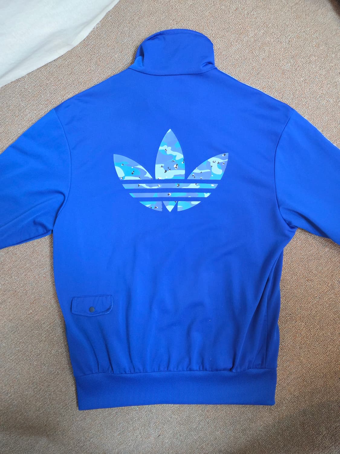 아디다스 오리지날 파이어버드 시티 카모 트랙탑 블루 100 L 상품이미지3