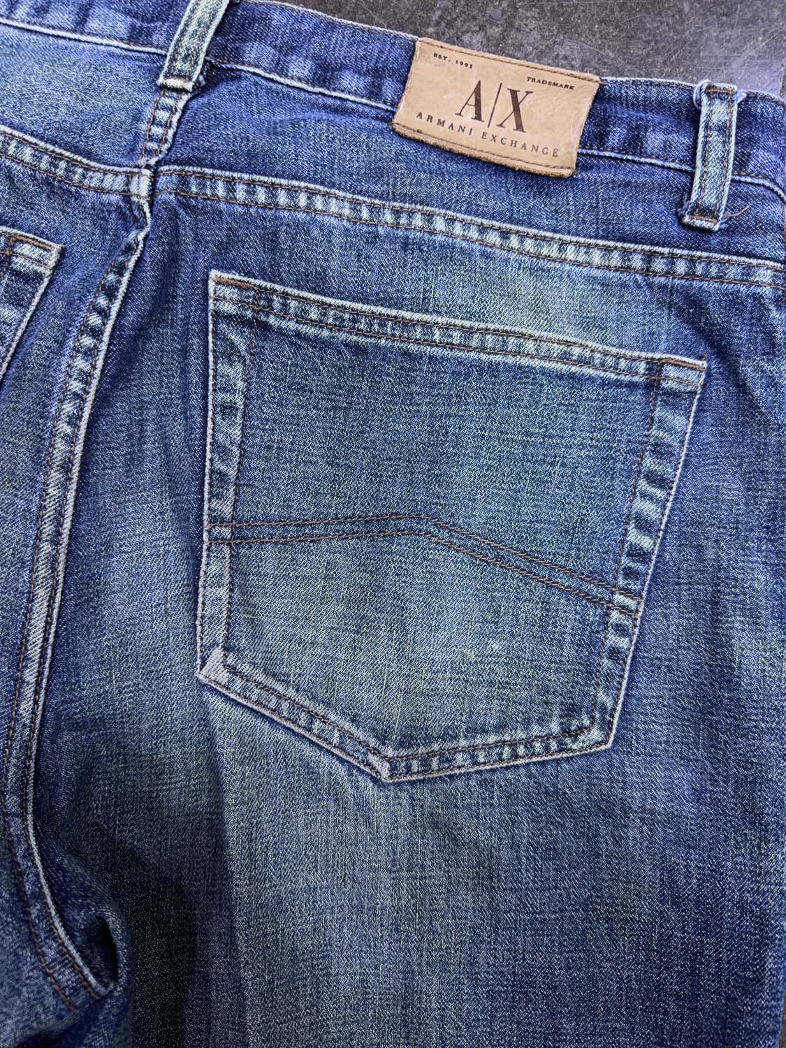 아르마니 익스체인지 빈티지 워싱 클래식핏 데님팬츠 36L 상품이미지9