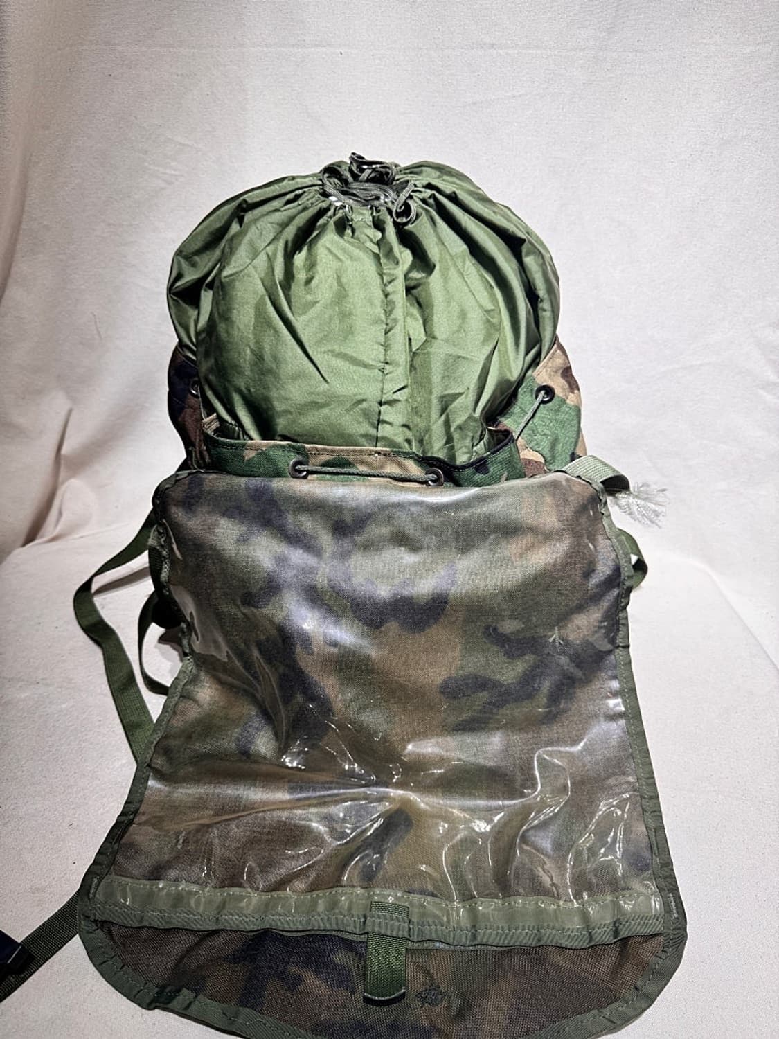 m81 우드랜드 카모 몰리 메인백 상품이미지3
