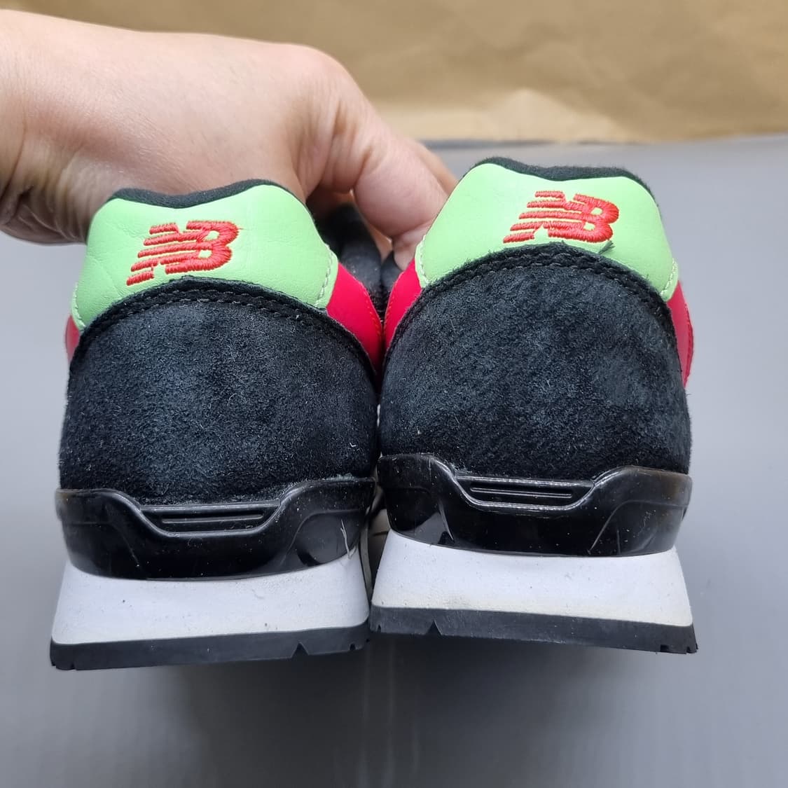 뉴발란스 996 여성운동화235  상품이미지4