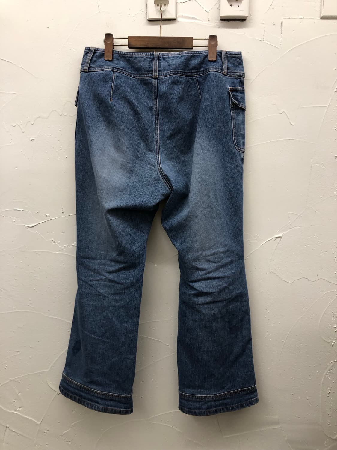 livre claire 세미 부츠컷 데님 팬츠 상품이미지2