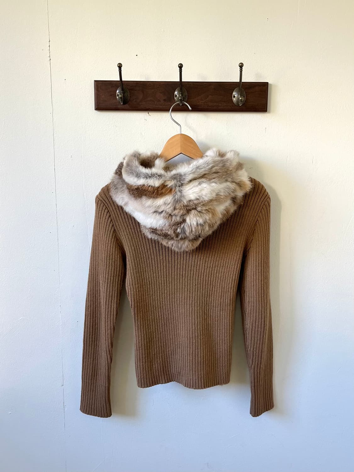 clear 페이크 퍼 후드 자켓  상품이미지3