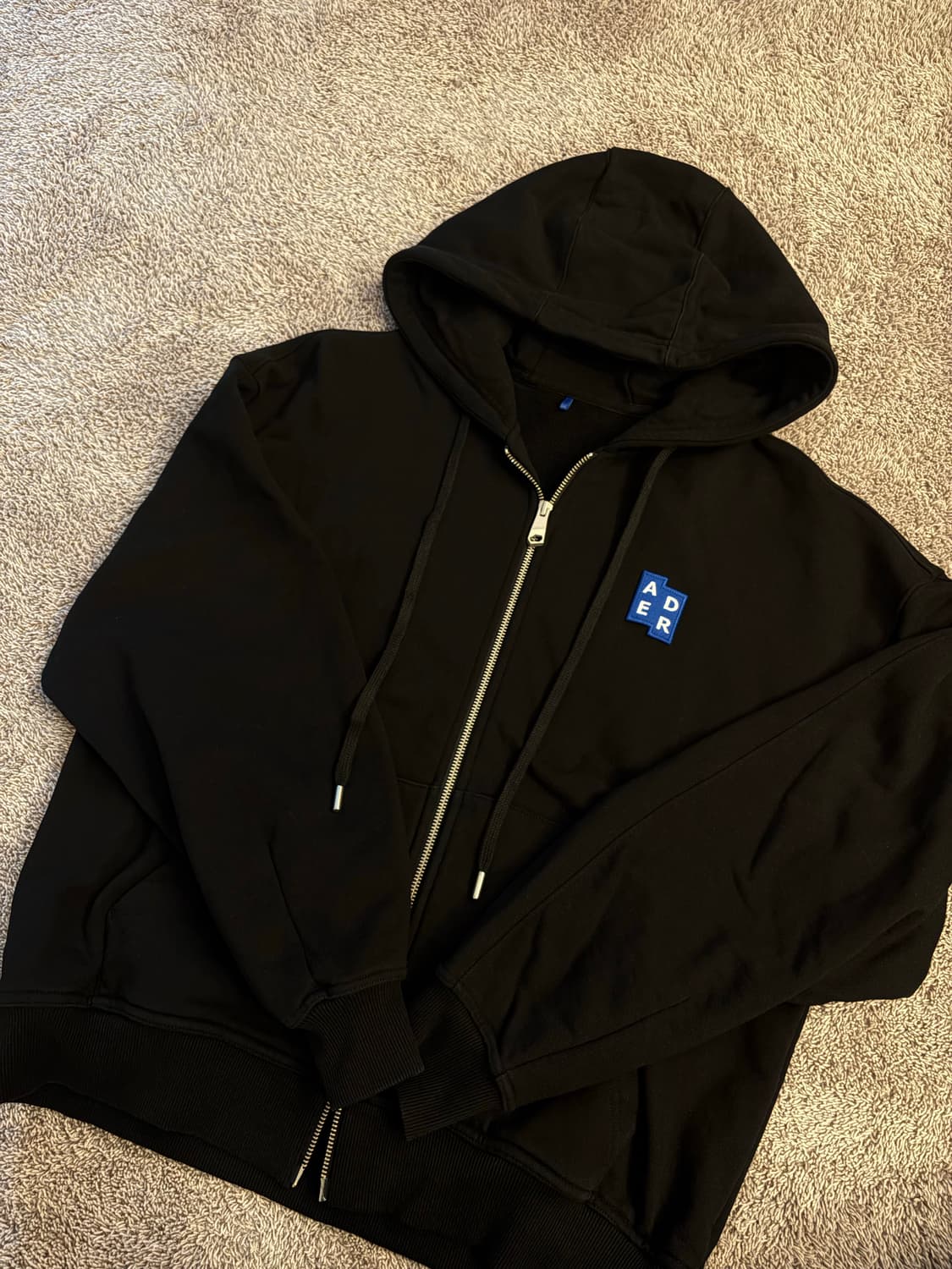 아더에러 시그니피컨트 TRS/BL 태그 후드 집업 상품이미지1