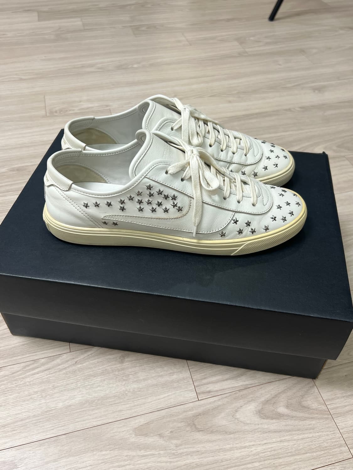 생로랑 / 앤디 로우탑 스타(스터드) / 41 상품이미지3