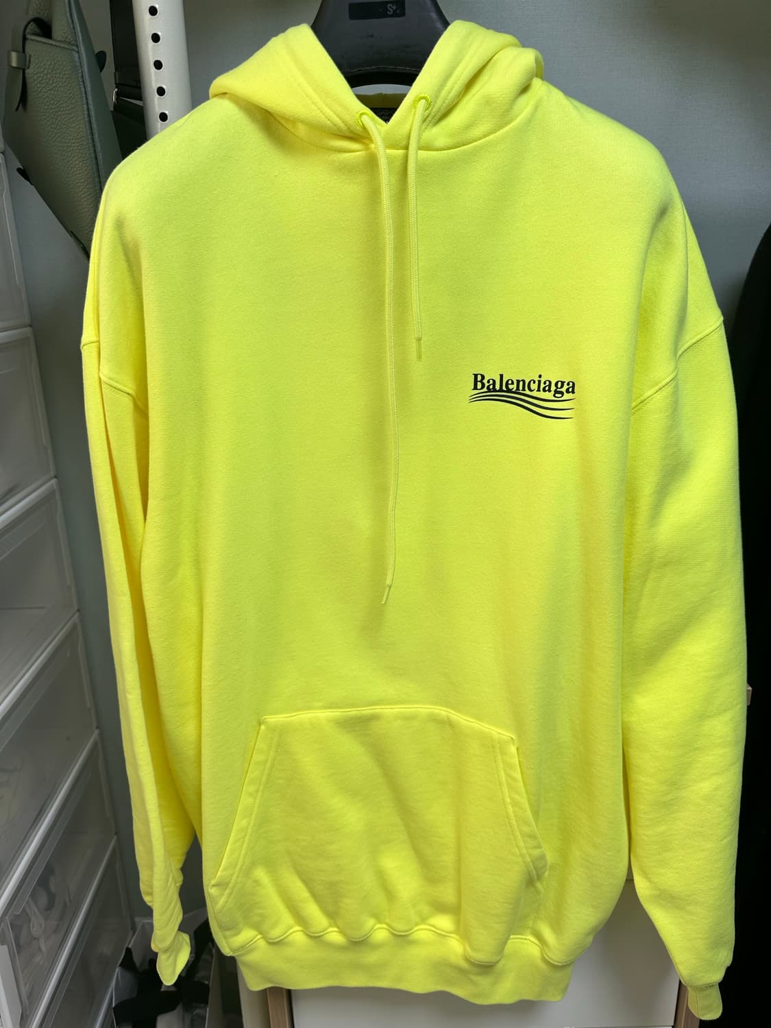 발렌시아가 후드 s 사이즈 1회착 상품이미지1