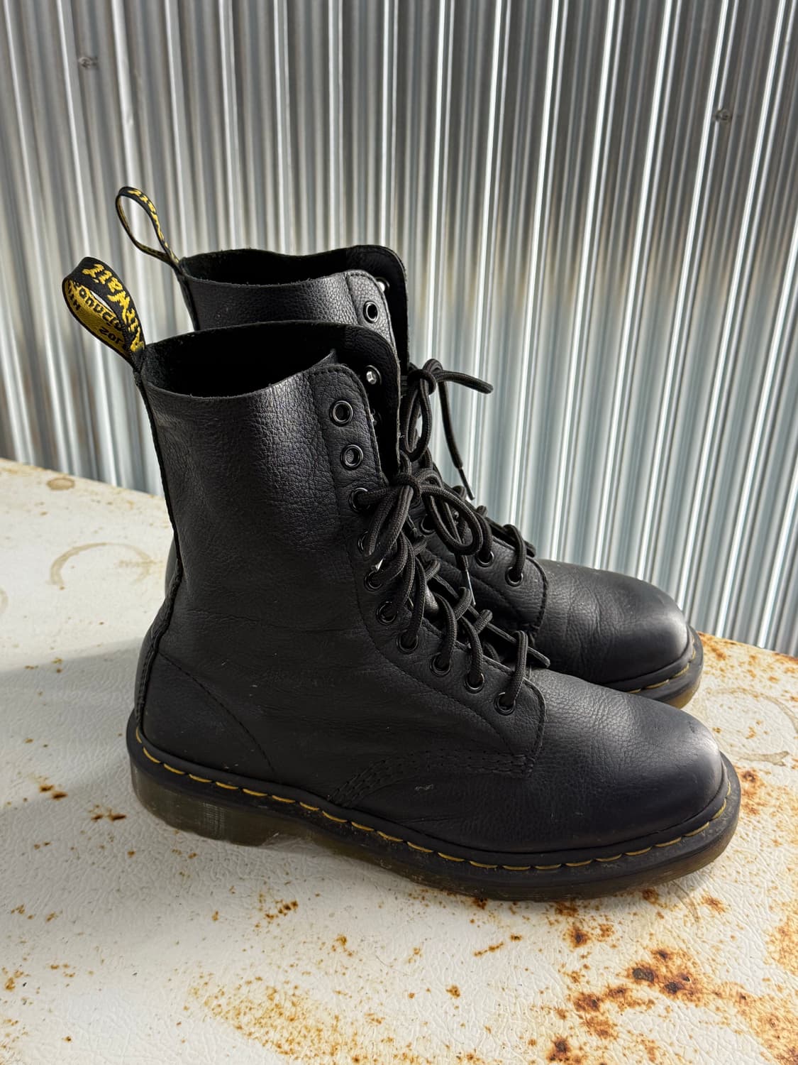 Dr.Martens 닥터마틴 1490 버지니아 10홀 250  상품이미지5
