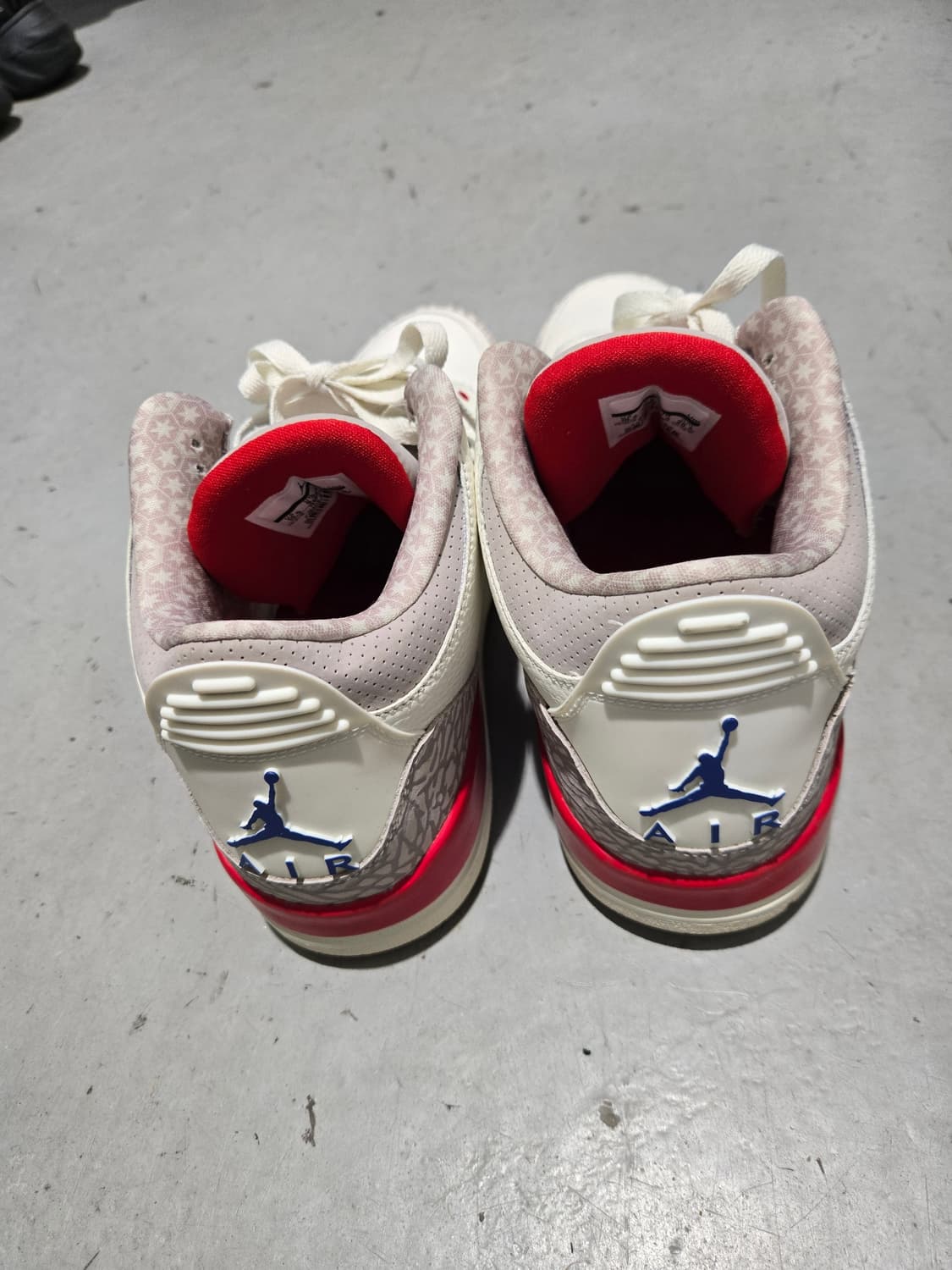 조던 3 레트로 인터내셔널 플라이트  상품이미지3