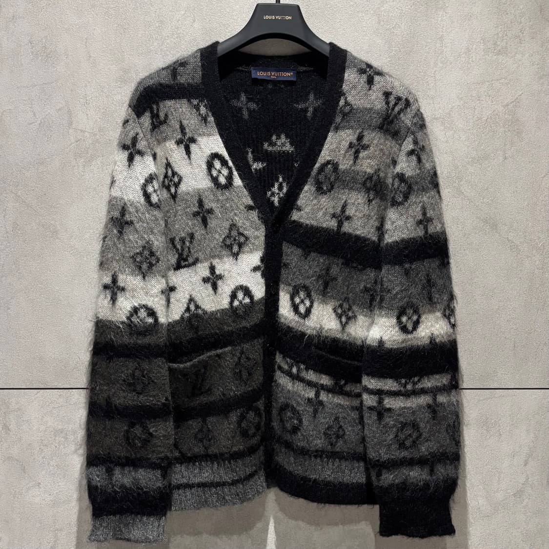 L/루이비통 모헤어 가디건 상품이미지1
