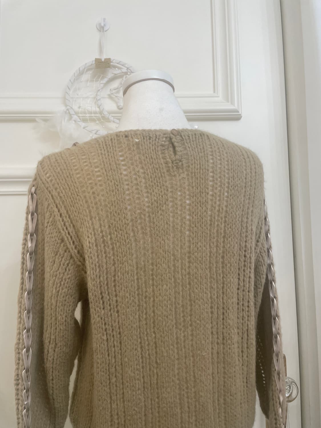 dark beige bow lace-up sweater(size-9) 상품이미지4