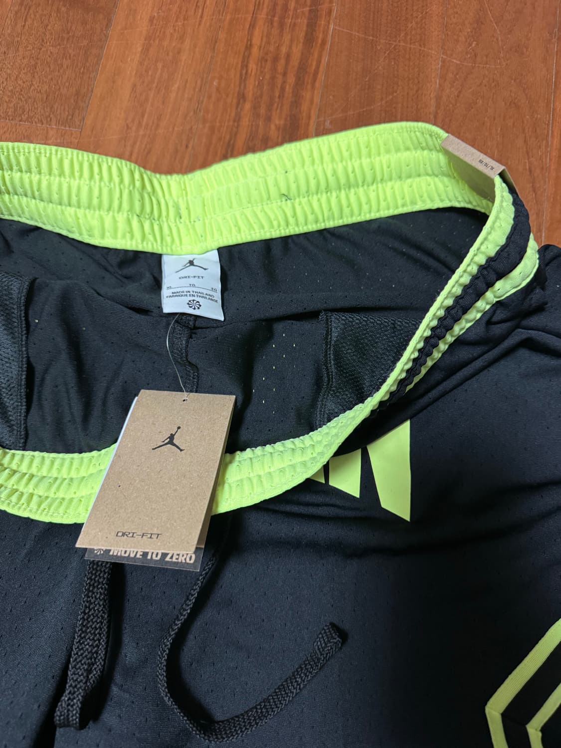 정품새제품 나이키 조던 드라이핏 다이아몬드 쇼츠 반바지 XL(95) 상품이미지3