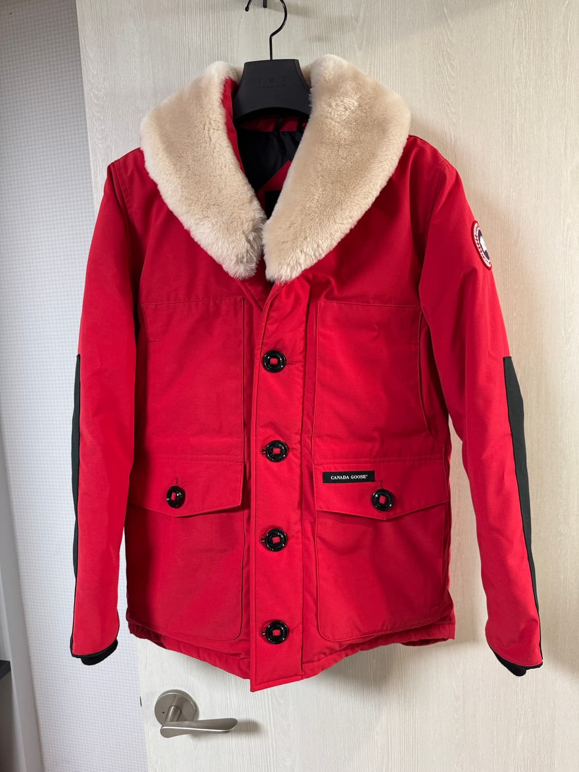 캐나다구스 매키너 파카 상품이미지1