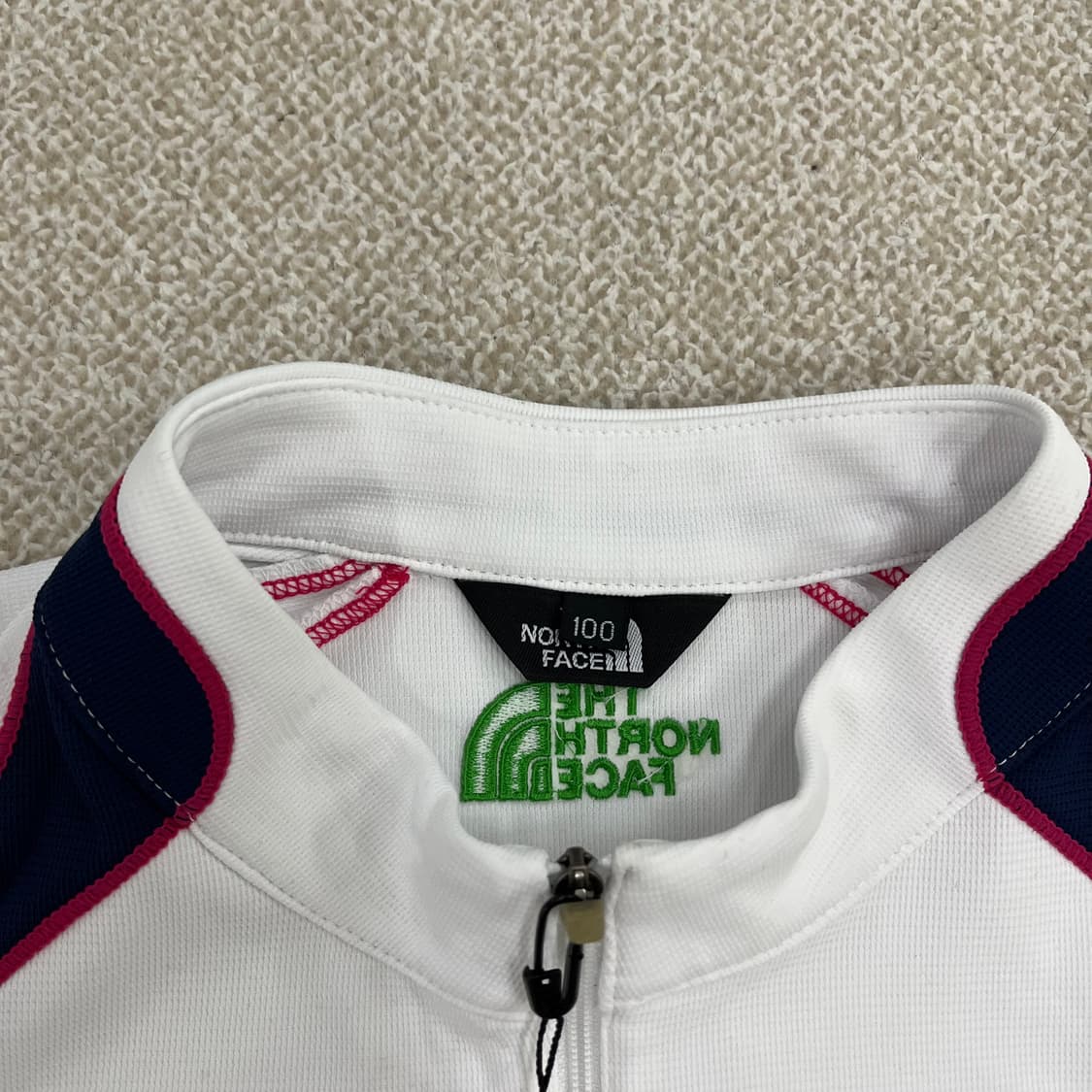 100 새상품 노스페이스 기능성 반팔티 0225M2 상품이미지2