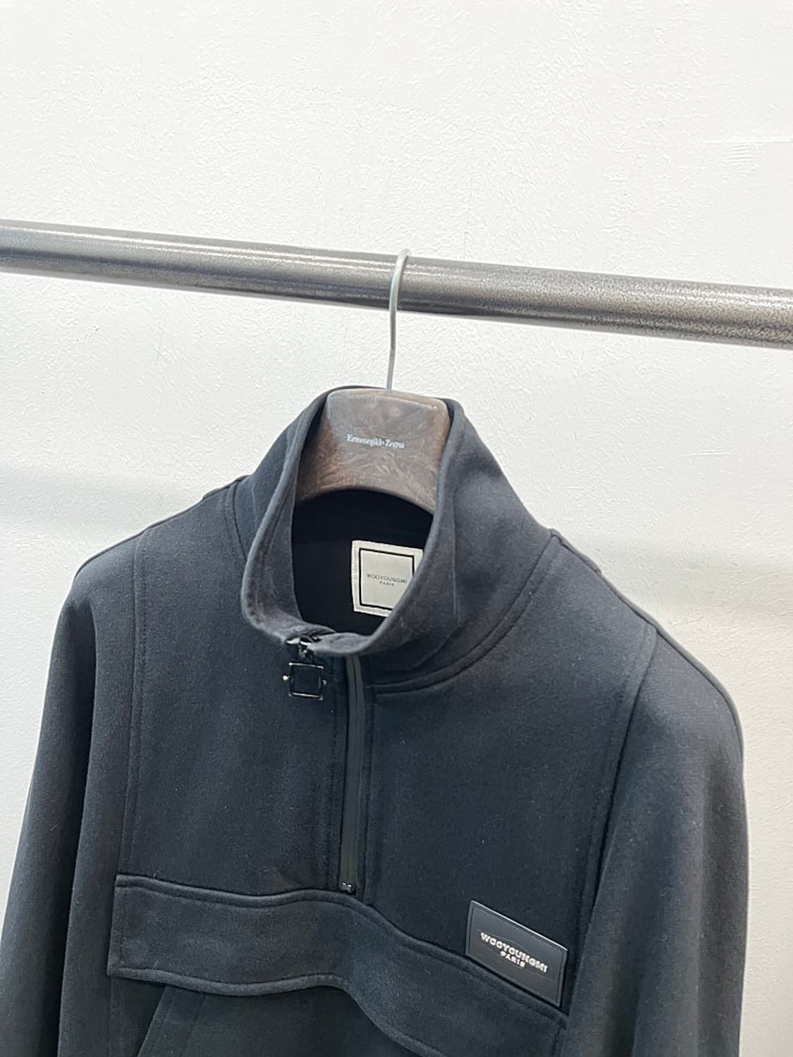 100) 우영미 로고 하프집업  상품이미지3