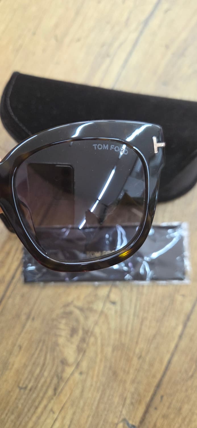 톰포드 여성 선글라스 ㅡ정품 상품이미지4