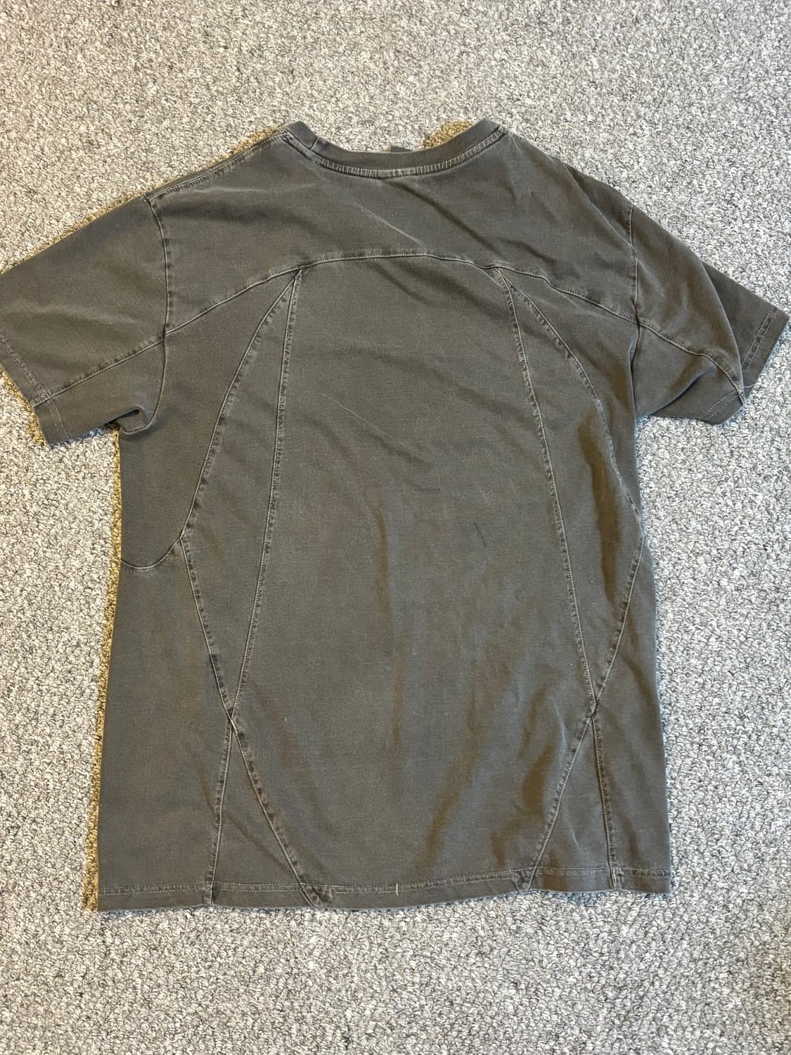 산산기어 페이디드 워싱 티셔츠 차콜 상품이미지2