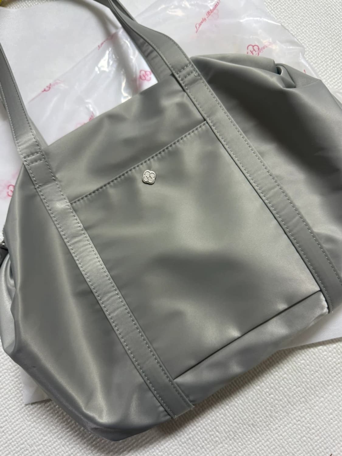 히어리 더플백 실버 새상품 (98000원) 상품이미지6