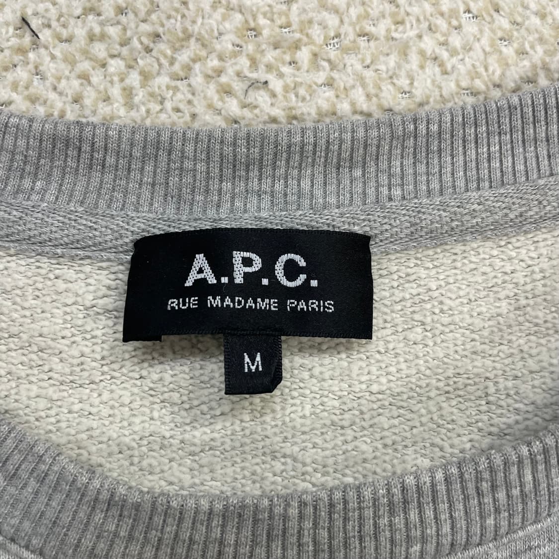 A.P.C 아페쎄 canyon high 크루넥 맨투맨 그레이 상품이미지3