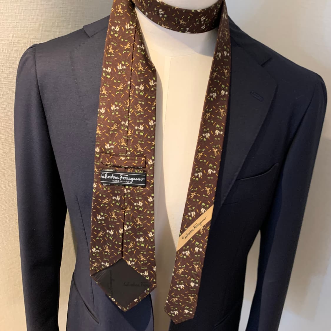 살바토레 페레가모 이태리 100실크 명품넥타이 브라운컬러 A+등급 상품이미지2