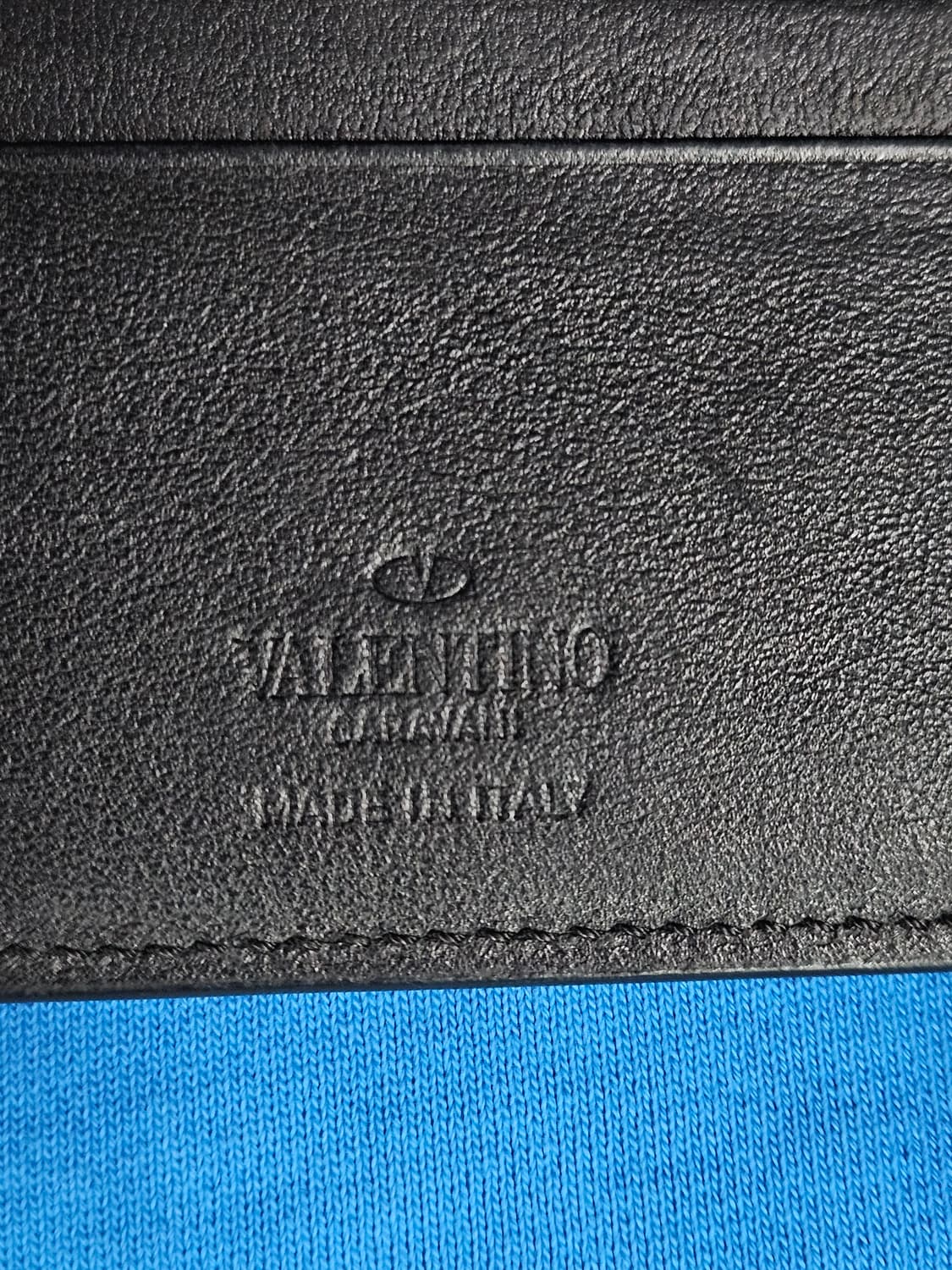 발렌티노 블랙컬러 남성 반지갑  상품이미지3