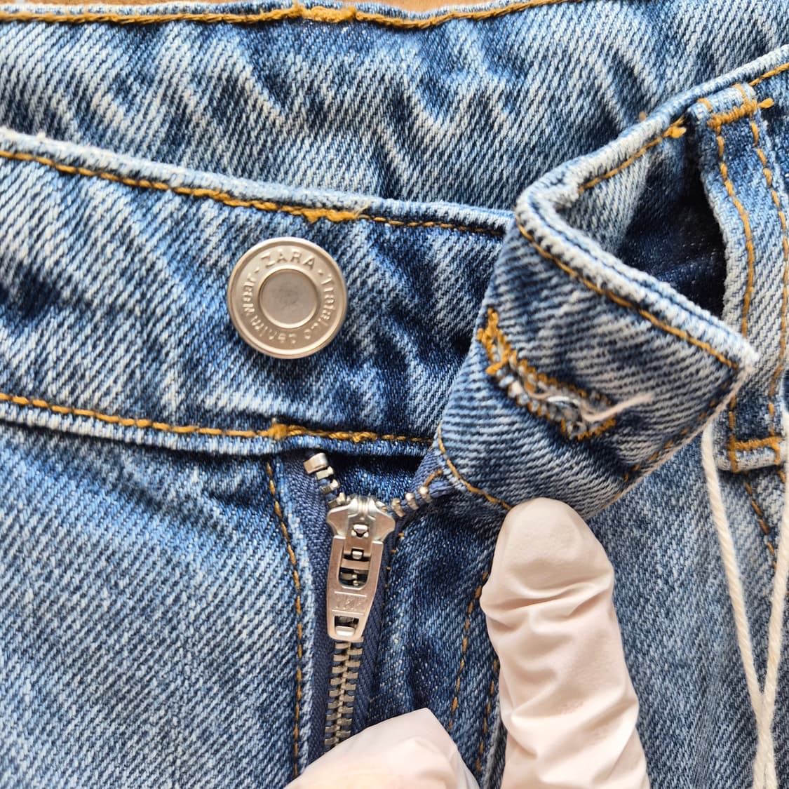 ​ZARA REFIX’D MAKERS 디스트로이드 데님 반바지 상품이미지2