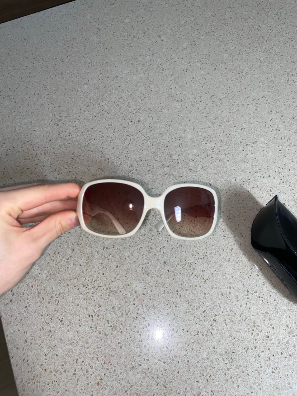 펜디 선글라스 상품이미지1