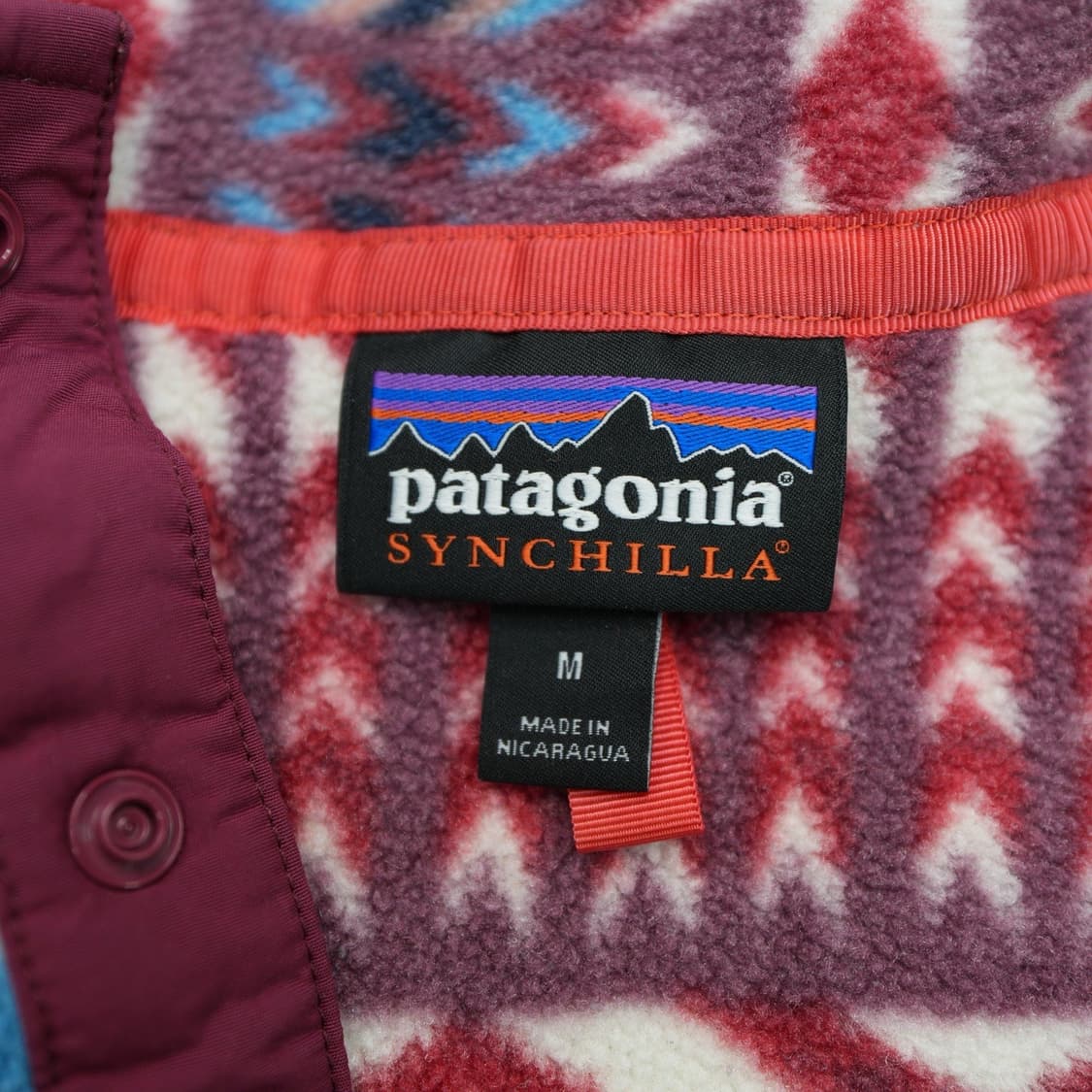 18FW 파타고니아 신칠라 스냅-T 버건디/화이트/블루 상품이미지4