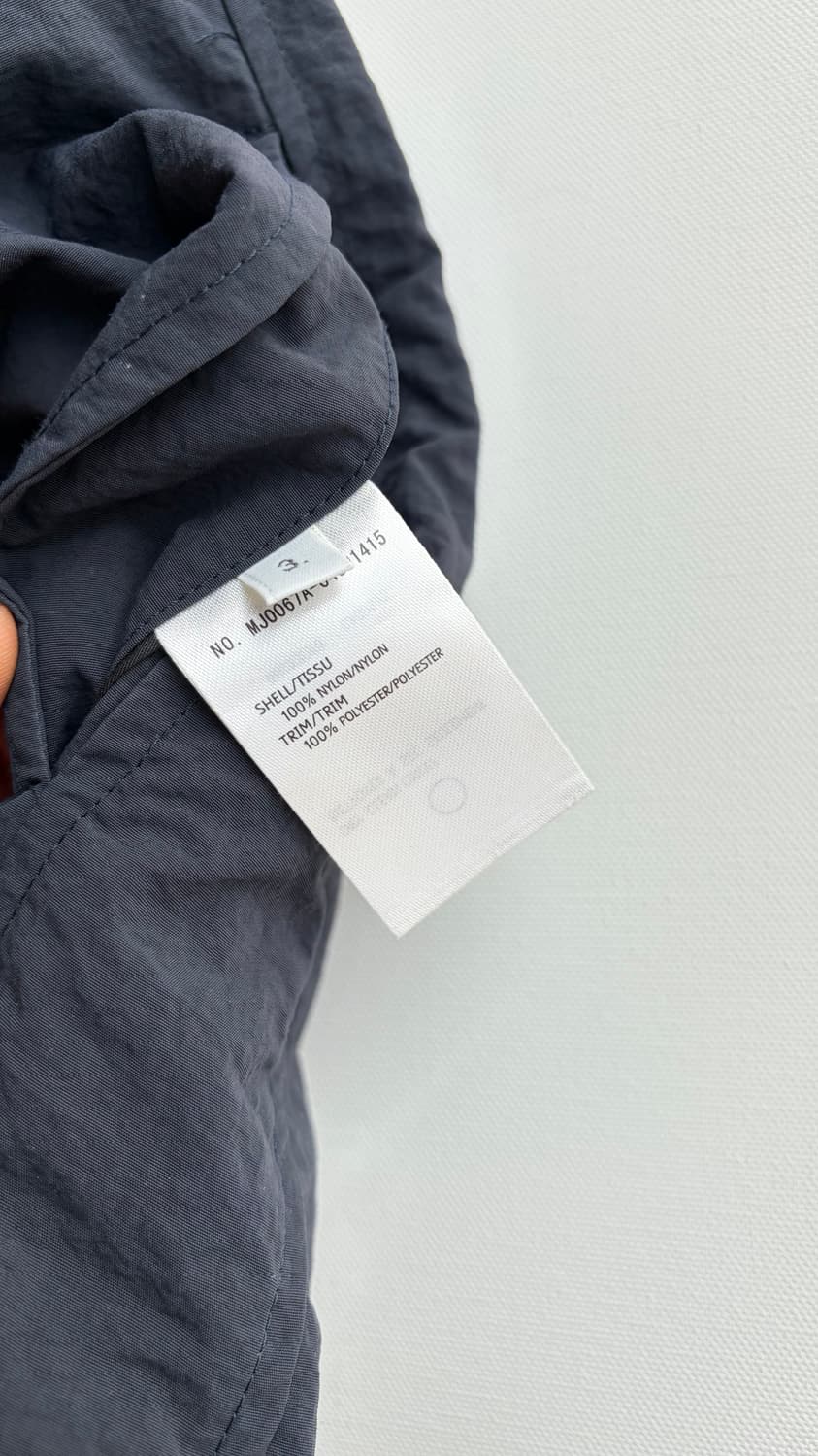 톰브라운 나일론 암밴드 셔츠 자켓 상품이미지8