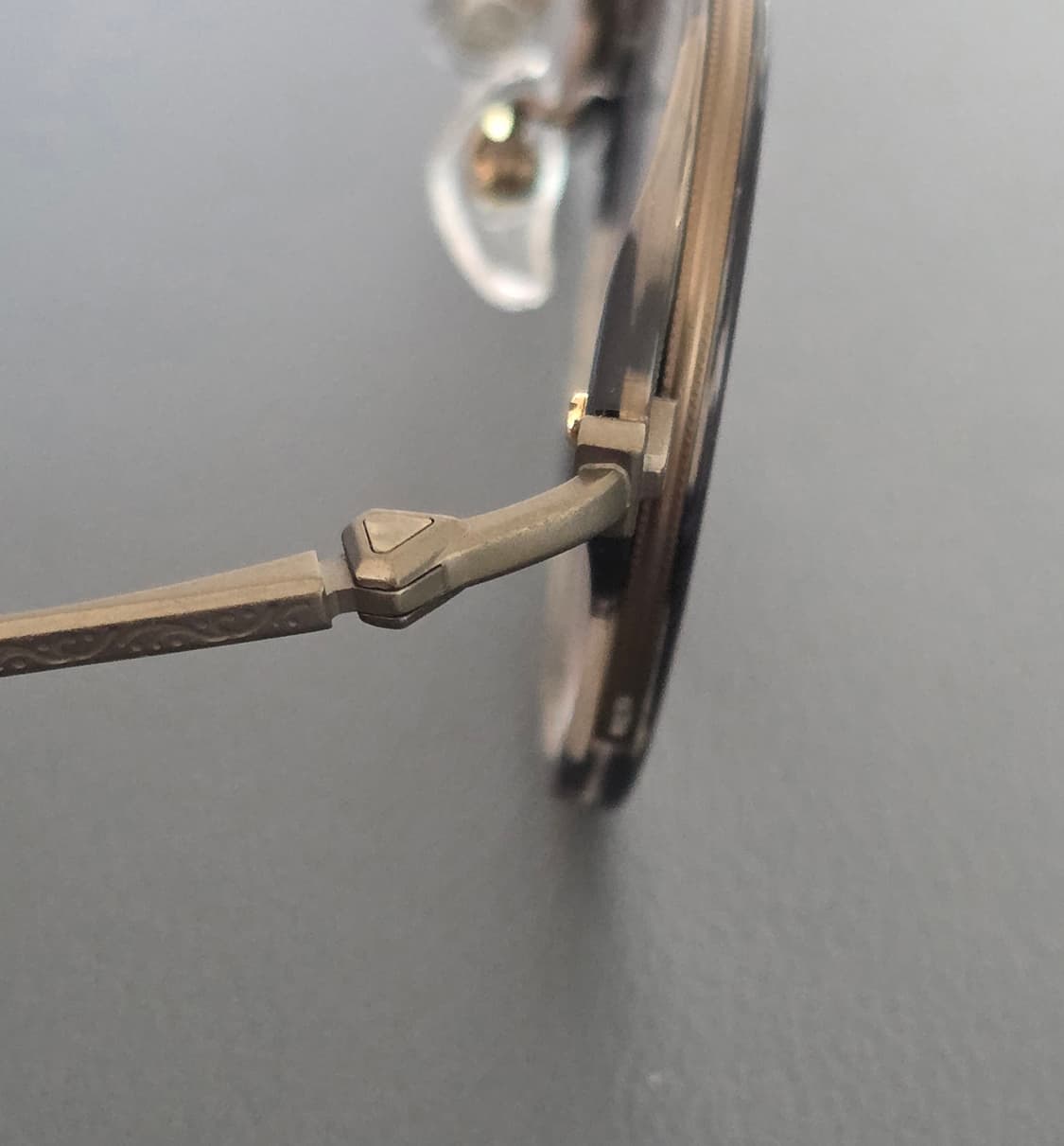 레트로크래프트 안경 RC 1120 모델 판매합니다
- 색상: GRY/BW 상품이미지5