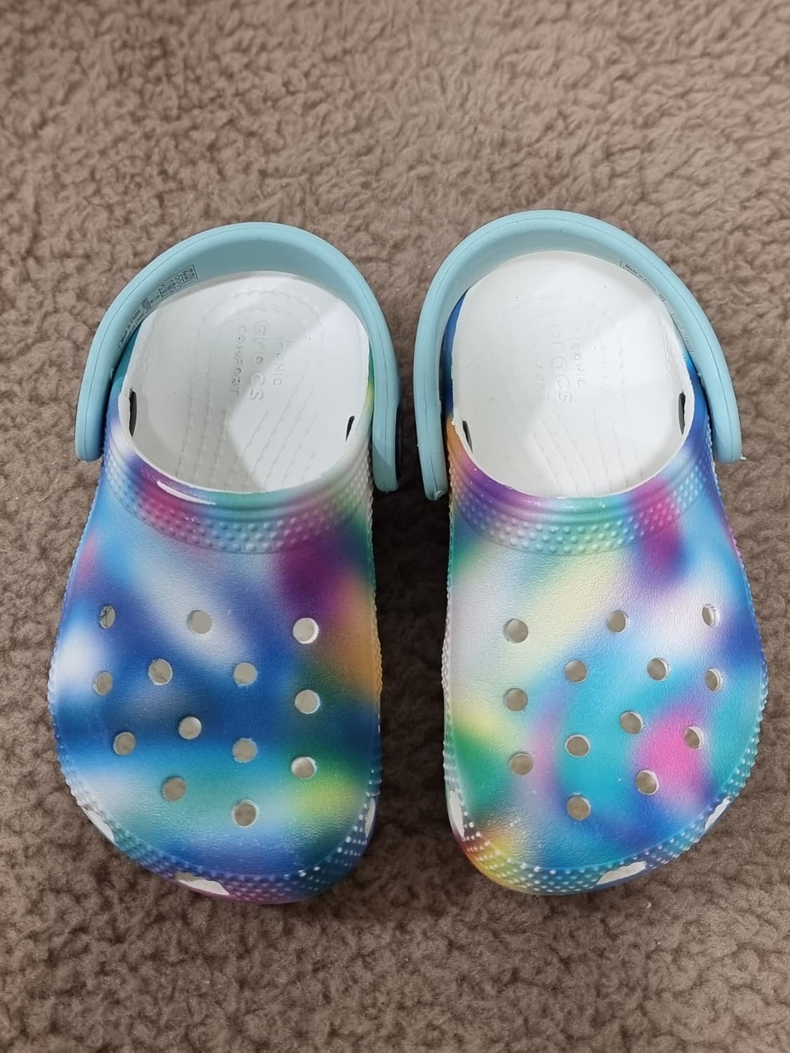 크록스 클래식 솔라라이즈드 토들러 (D137 상품이미지3