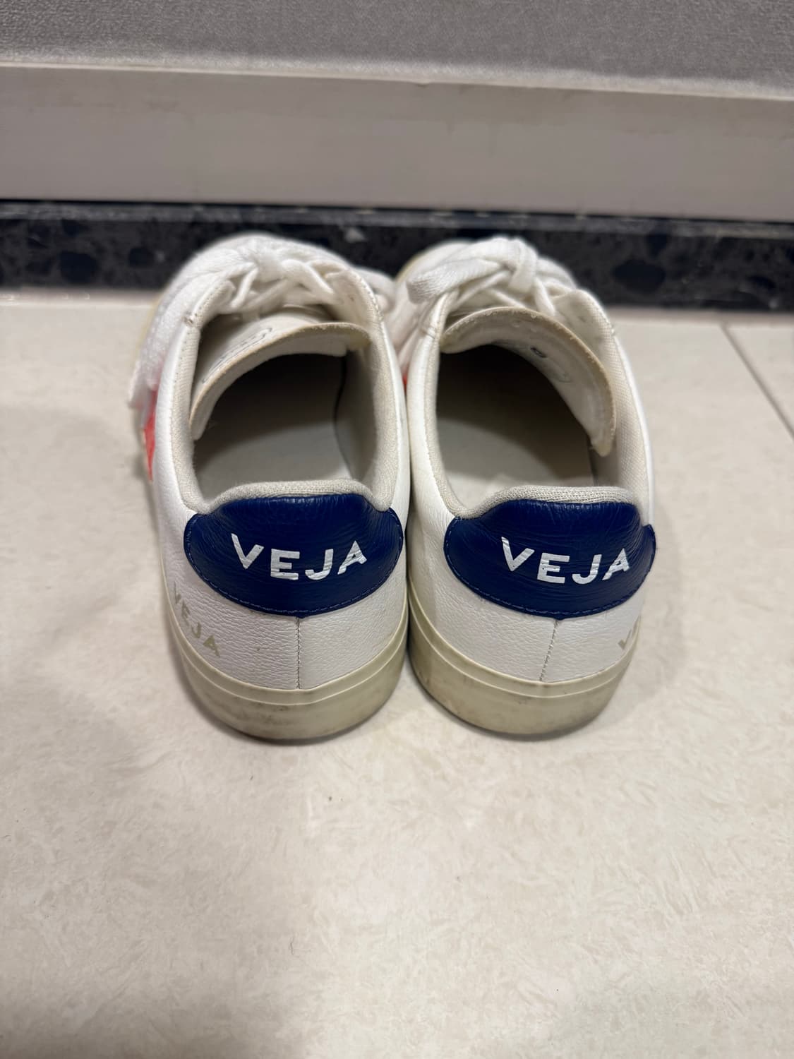 Veja 베자 캄포 스니커즈 240 상품이미지3