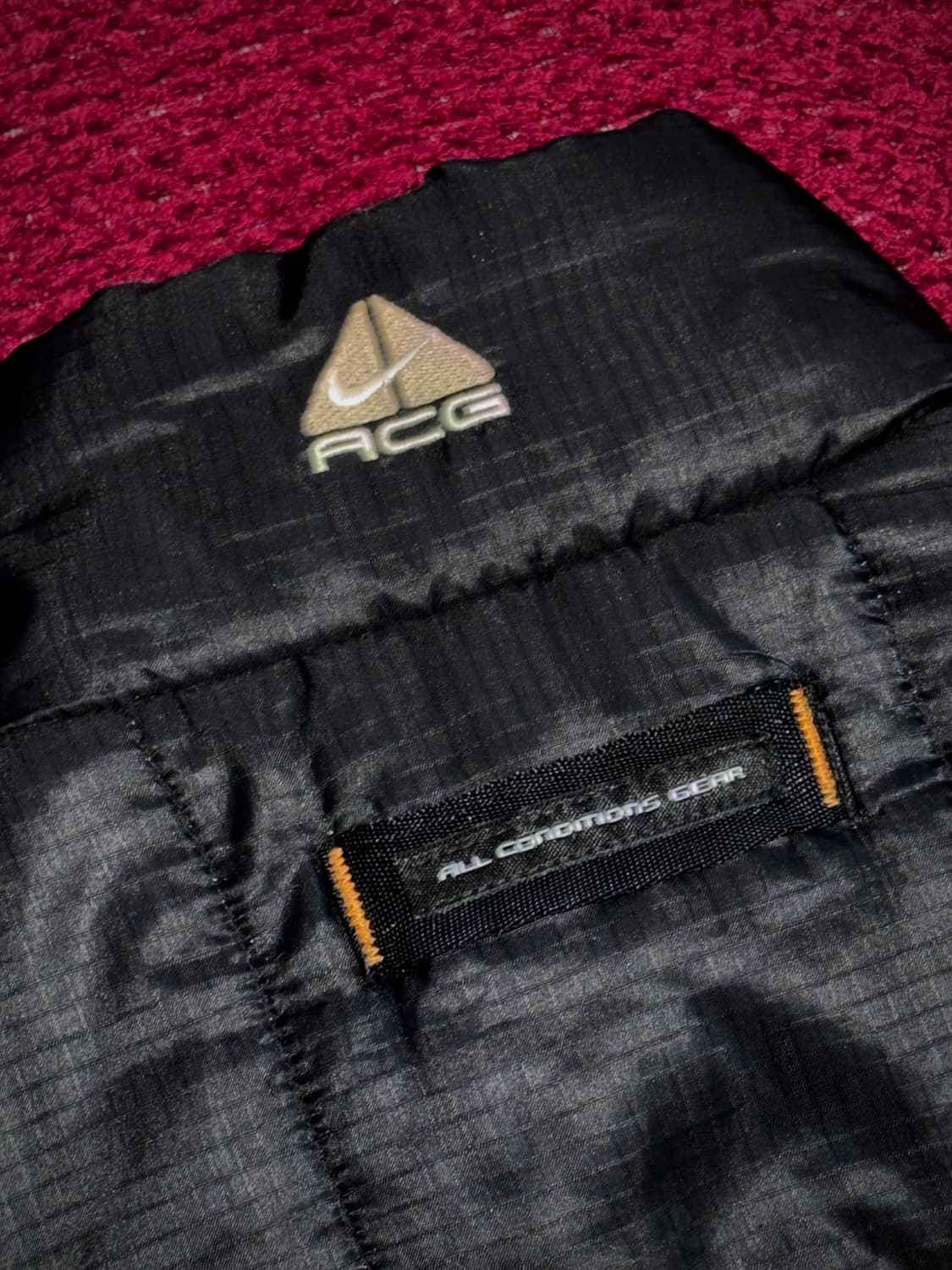 나이키 ACG 패딩 조끼 블랙 90 상품이미지6