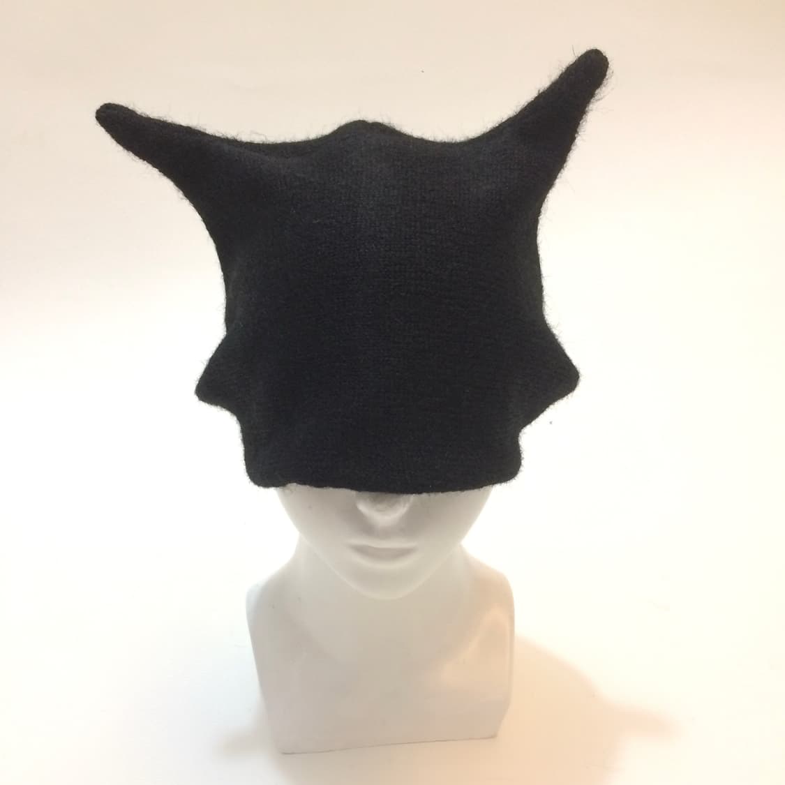 yamimiaogou x soxjeto shop 안테나 비니 상품이미지3