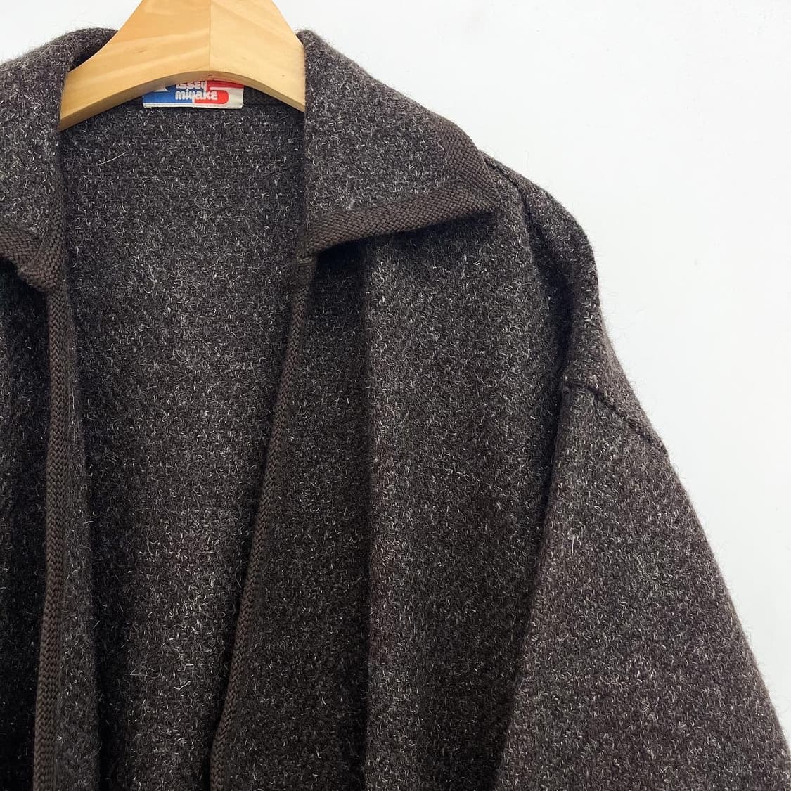 이세이 미야케 70‘s 아카이브 브라운 울 한텐 코트 상품이미지3
