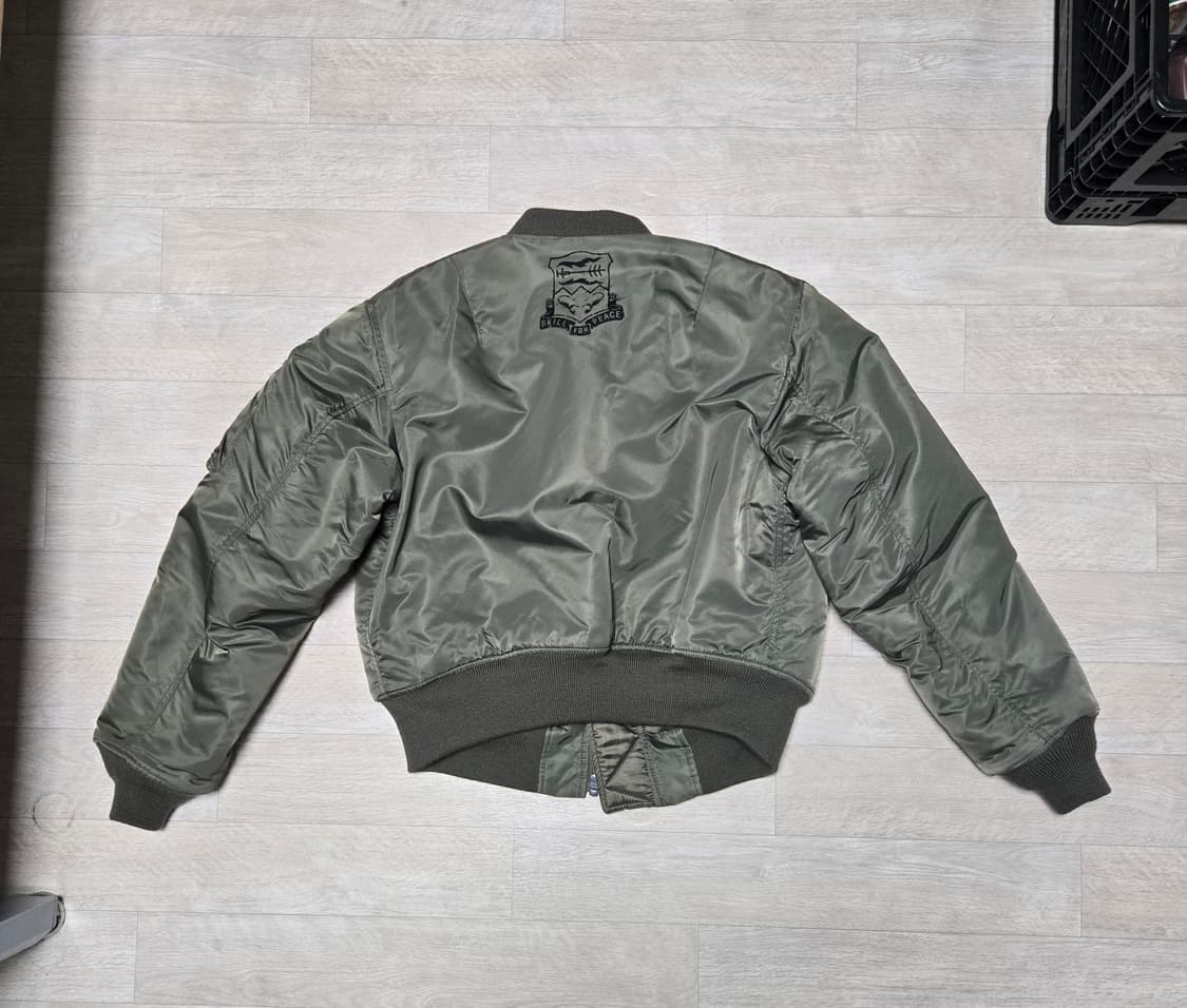 아비렉스 리버시블 ma-1 상품이미지2