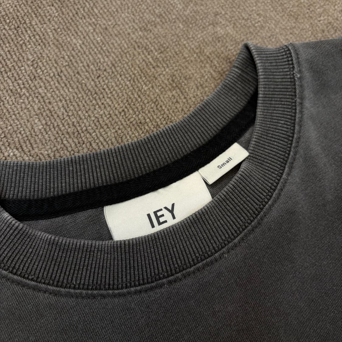 iey 이에이 피그먼트 워싱 롱슬리브  상품이미지2